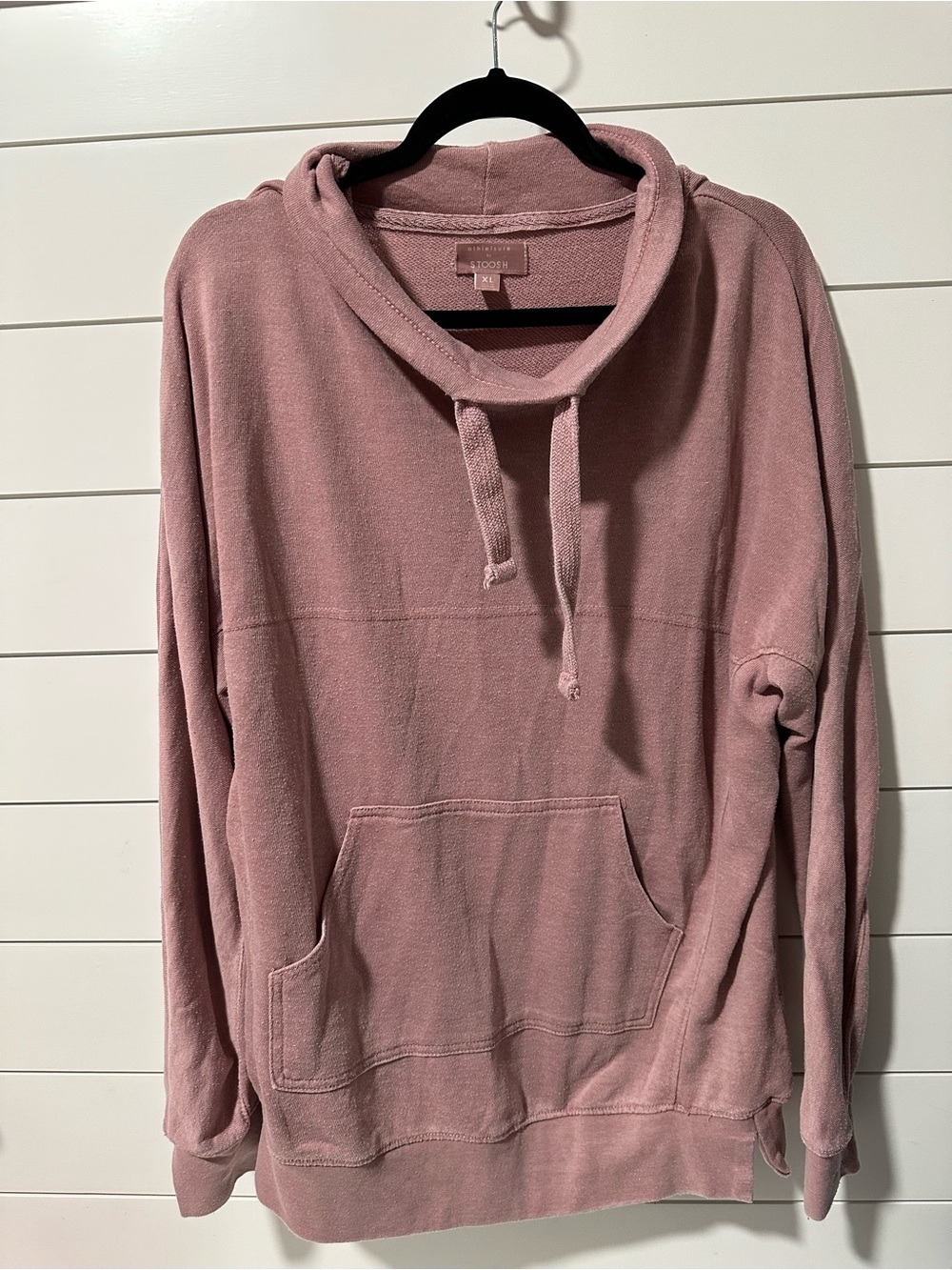 Stoosh Men's Crewneck Hoodie Sweater in Dusty Rose